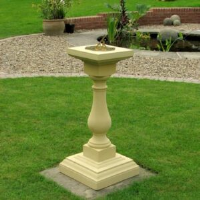 SD30 Small Baluster Sundial Plinth