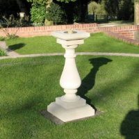 SD31 Large Baluster Sundial Plinth