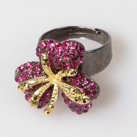 Fuchsia Triple Leaf Flower Ring Small