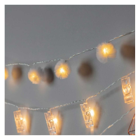 10 LED String w White Pompoms