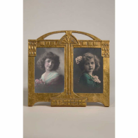 Gold Gilt Leaf Portrait Photo Frame