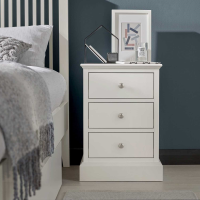 Modern White Painted 3 Drawer Bedroom Nightstand Bedside Chest Table 63x44cm
