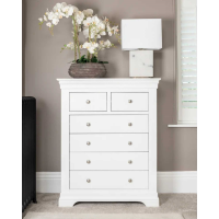 White Painted 2 Over 4 Chest of Drawers Cornice Detailing Bracket Feet
