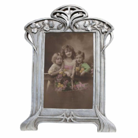 Silver Gilt Leaf Portrait Photo Frame