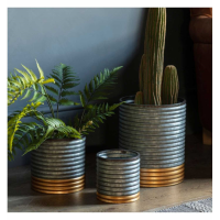 Metal Planter Set of 3
