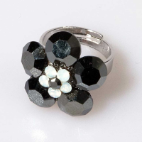 Black Diamond Mini Flower Ring