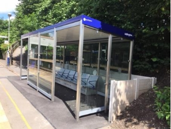 Expertise Manufacturers Of Rail Waiting Shelters For Public Areas In Nottingham