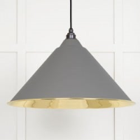 Smooth Brass Hockley Pendant in Bluff