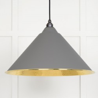 Hammered Brass Hockley Pendant in Bluff