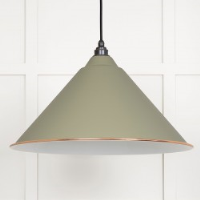 White Gloss Hockley Pendant in Tump