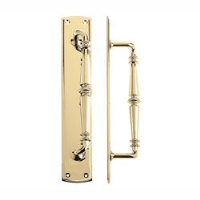 Chester Pull Handle on Backplate - Polished Brass