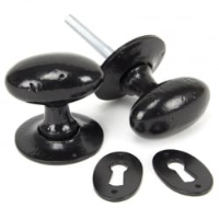 Traditional Blacksmith Oval Knob Set