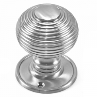 Grand Satin Chrome Beehive Door Knobs