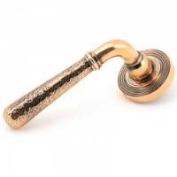 Hammered Newbury Lever on Beehive Rose Set - Polished Bronze