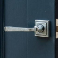 Blacksmith Pewter Patina Avon Lever Door Handle on Square Rose Set - Unsprung