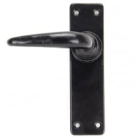 Traditional Blacksmith Smooth Lever Door Handle