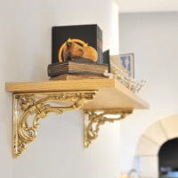 Brass Victorian Scroll Leaf Bracket