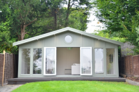 Custom Made Insulated Garden Rooms