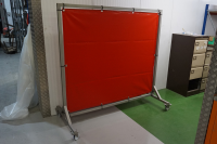 Red Stainless Separation Screen For Hospitals