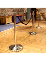 Pole and rope queuing barrier package