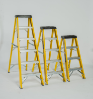 Slim Folding Step Ladders 4 Tread 