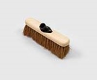 290MM SWEEPING BROOM NATURAL COCO FILL C/W PLASTIC SOCKET FITTED - SOFT