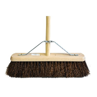 INDUSTRIAL MEDIUM 457MM PLATFORM BROOM FITTED WITH HANDLE AND STAY