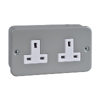 Schneider Exclusive 13A 2 Gang Unswitched Socket Metalclad