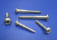 UK Suppliers Of Round Head Pozi Recess Woodscrews 3mm up to 6mm