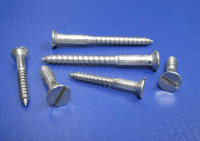 UK Suppliers Of C/sk Hd Slot Woodscrews 2.5mm up to 8mm Din97