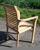 Beautiful Teak Arm Chair Supplier to Landscapers