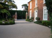 Resin Bonded Surfacing for Roads