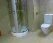 Bathroom silicone mastic applicators