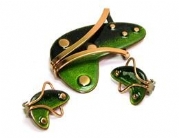 Matisse Green &#39;Freeform&#39; Brooch & Earring Set