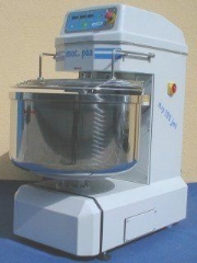 Mac&#45;Pan 120KG dough capacity spiral mixer
