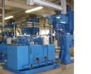 Synthetic Rubber Baling Press in France