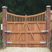 Traditional and Bespoke Gates Design and Installations