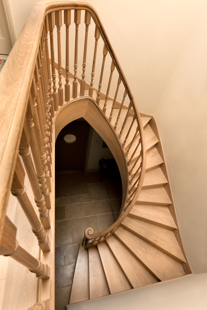 Bespoke curved staircase