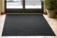 Waterhog Classic Entrance Mat: 89 x 147cm Charcoal