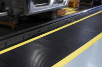 Diamond Plate Anti Fatigue Mat 61 x 91cm Yellow Border