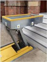 Cantilever wheelchair step lift