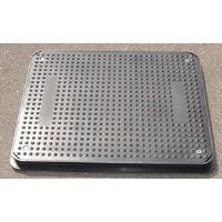 450 x 600mm Lightweight composite manhole cover. Bolt down. Load rated to C250
