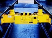 Lift Mounted Commercial Vehicle Jack