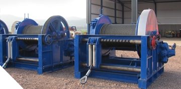 Diesel base mounted winches