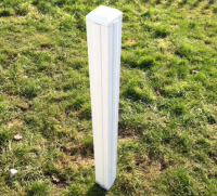  Universal Finishing Post 600mm High