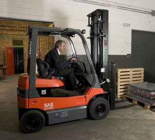Forklift Training and ReCertification in Surrey