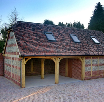 Small Oak Barn Building Manufacturer in Hampshire