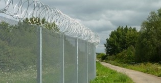 ArmaWeave CPNI Approved Fencing