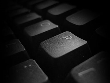 Real Time Data Replication and Recovery
