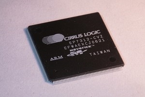 Cirrus Logic EP7312-CVZ System